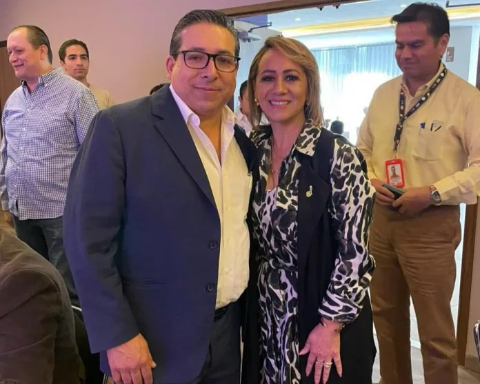 402637de-2e27-402f-9f17-b370b3ac229a